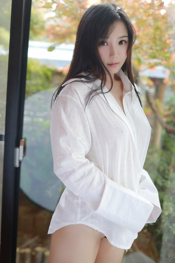 023204z7x4v4kxj7ze449l.jpg